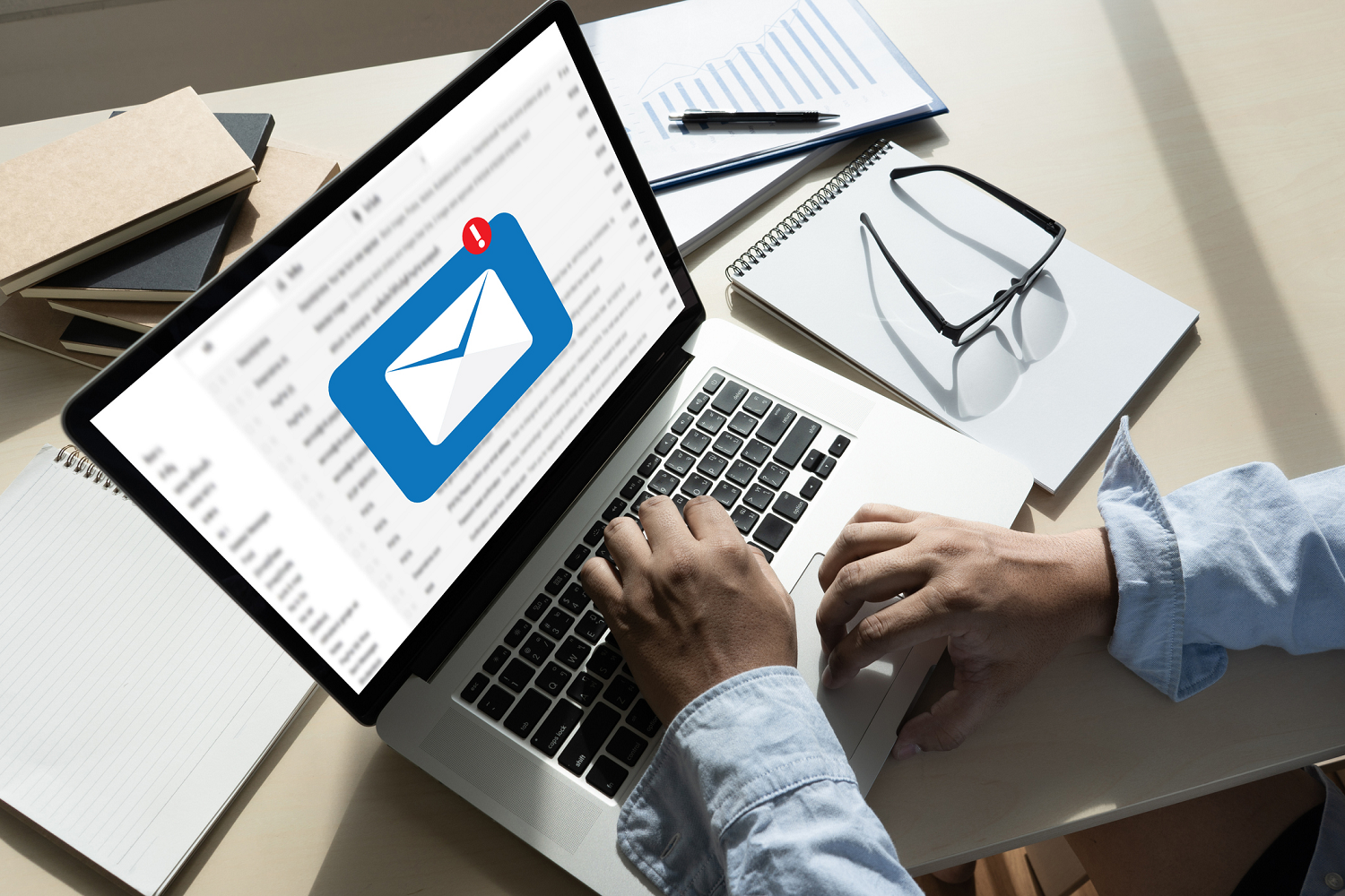 Email Marketing là gì? Lợi ích của Email Marketing